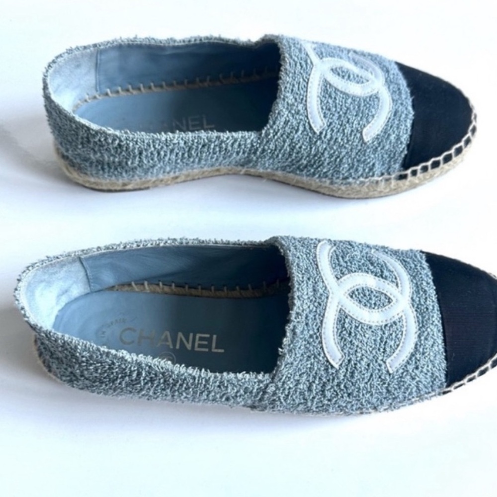 CHANEL Fabric Grosgrain CC Espadrilles 38 Blue Light - Picture 4 of 9